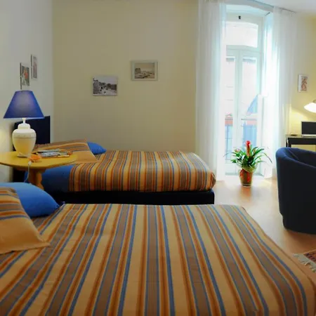 Colori A Toledo Неаполь