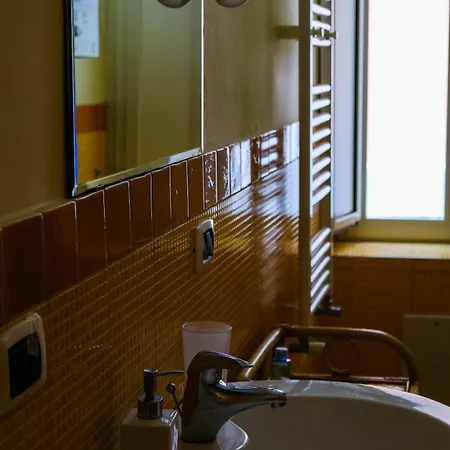 Colori A Toledo Неаполь